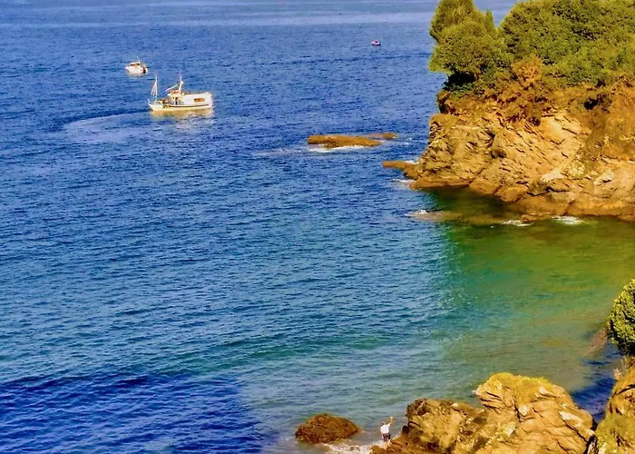 The Cliffs - Vivemare Daire